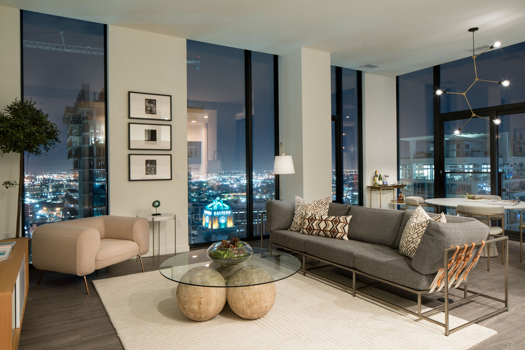 经济型单间公寓(1500元/月)