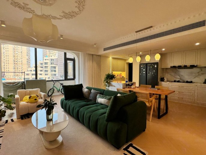 140 sqm 3 br Apt &floor heating &oven &walk in closet 20K